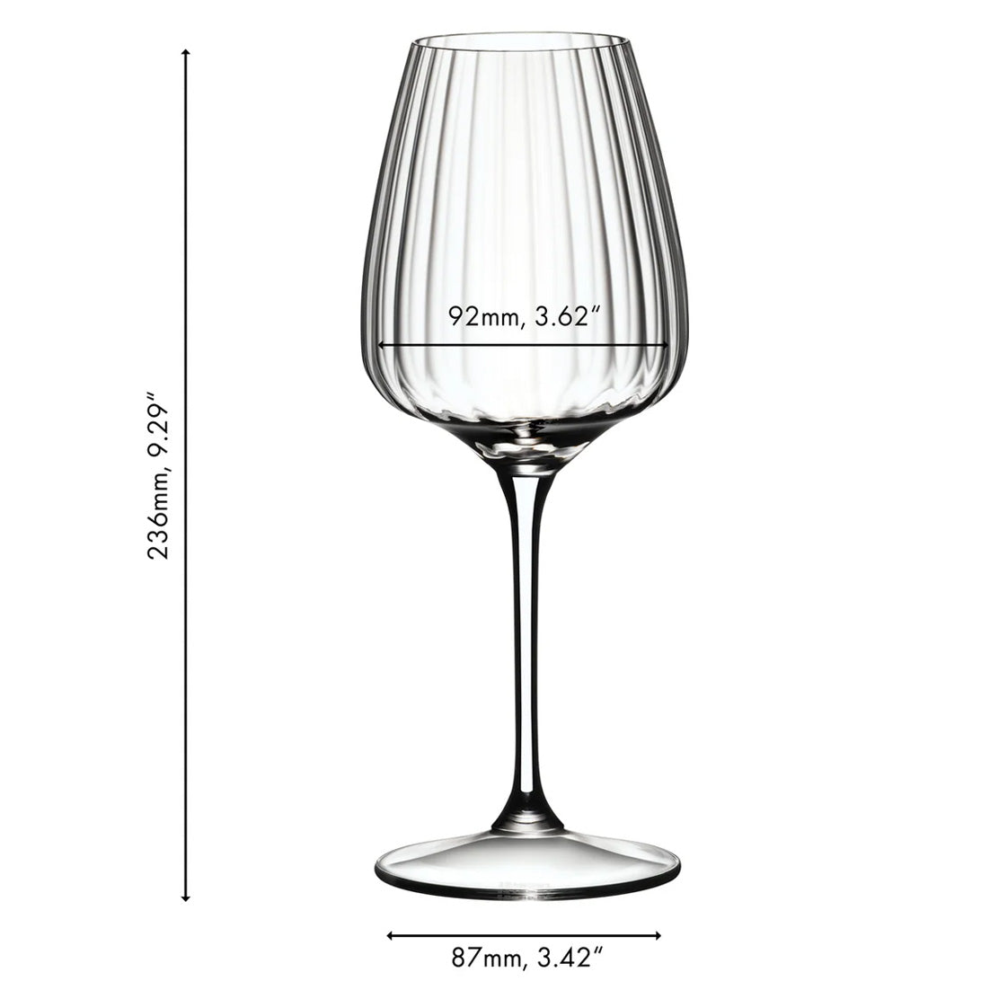 Experience the refined elegance of Riedel with the Riedel Restaurant Grape Optical White Wine / Champagne / Spritz Glass 590ml - 0424/55, offered here as a set of 12. These clear glasses from Riedel feature vertical grooves and are expertly crafted from lead-free crystal. Each glass measures 236mm (9.29″) in height, with a bowl diameter of 92mm (3.62″) and a base diameter of 87mm (3.42″)—the perfect choice for trade account holders seeking sophisticated glassware for white wine, champagne, or spritz drinks.