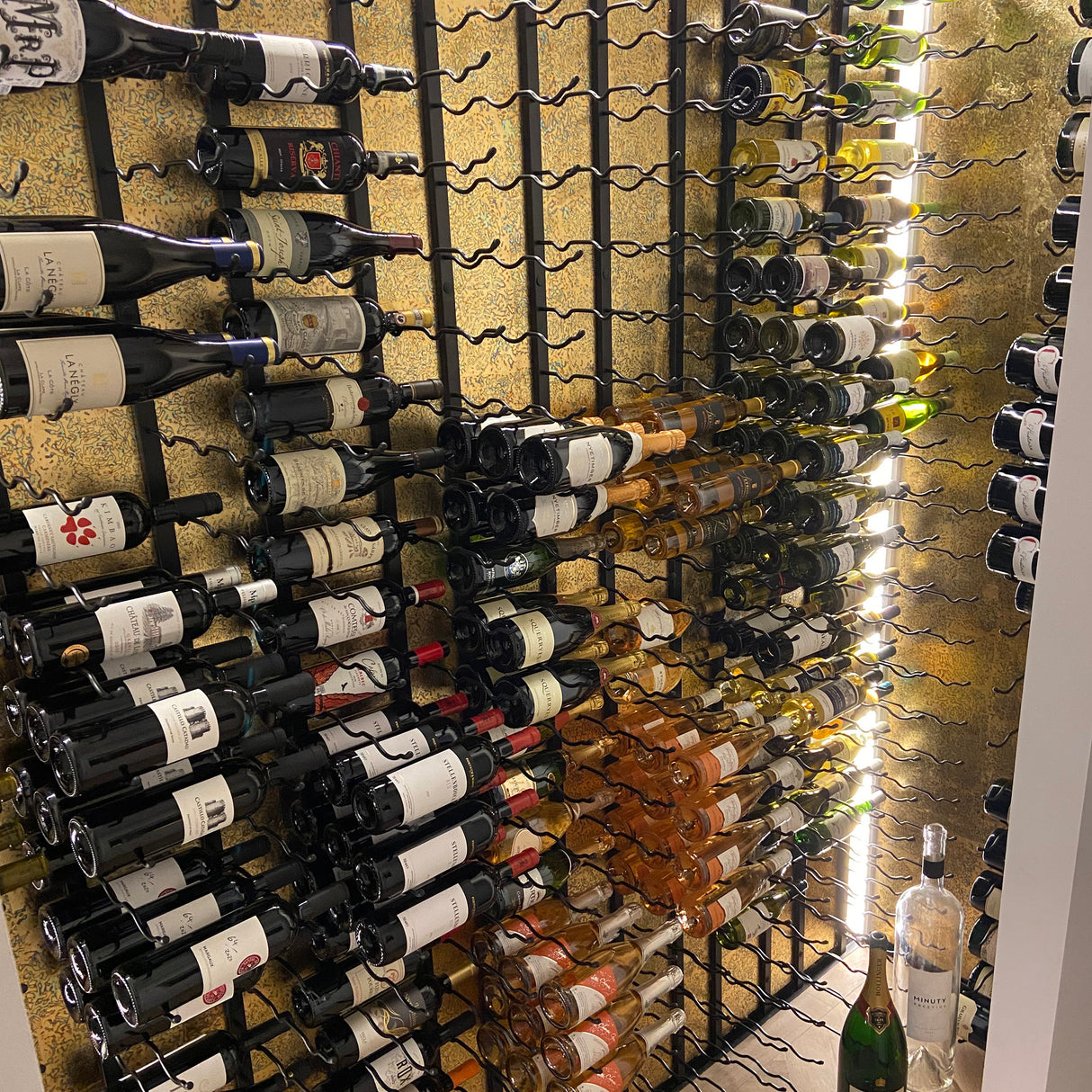 VintageView Wall Mounted W Series 8 - 2440mm - 24 > 72 Bottle Wine Rack