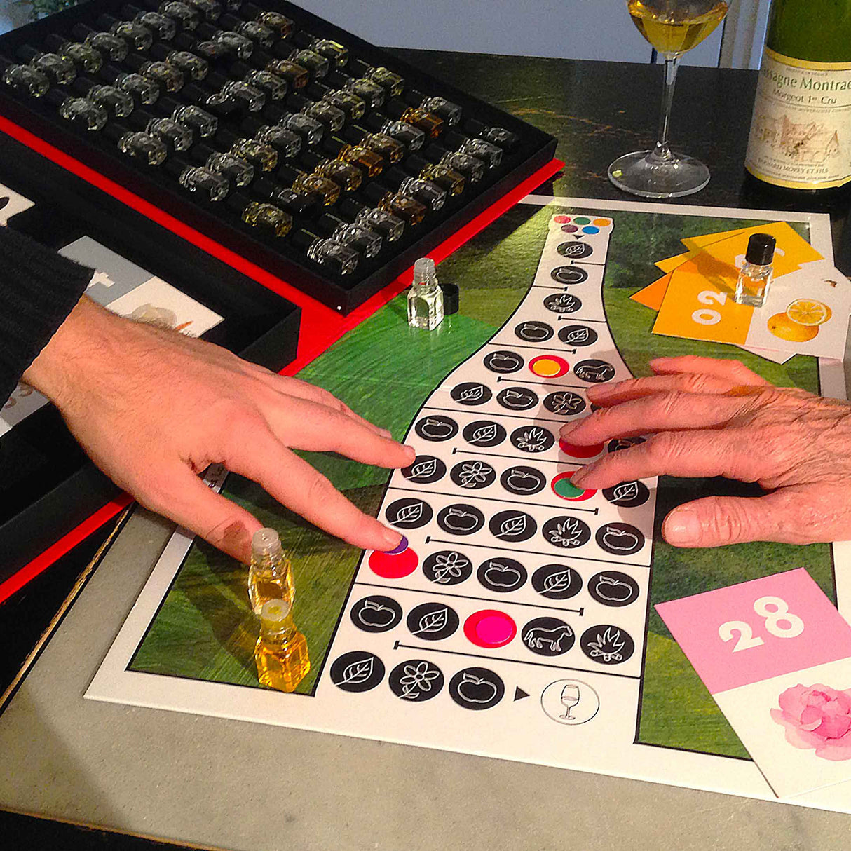 Le Nez Du Vin The Nose Of Wine Board Game