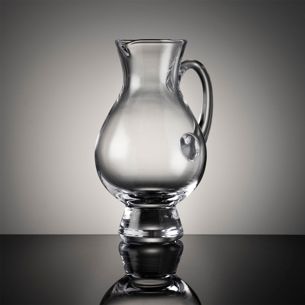 The Glencairn Official Whisky Glass Tasting Set - 6 Glasses, 1 Jug, 6 Caps, 1 Pipette