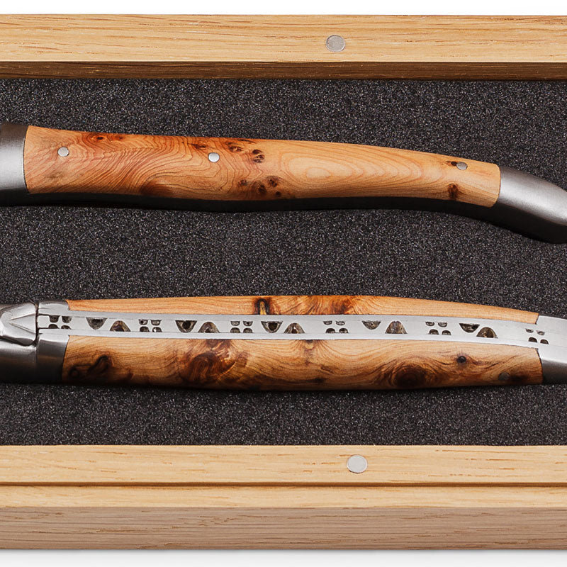 Laguiole En Aubrac 2 Piece Knife And Fork Carving Set Juniper Wood Handles