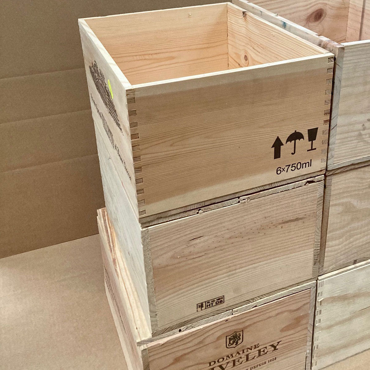 Genuine Wooden Wine Box Crate 6 Bottle Storage