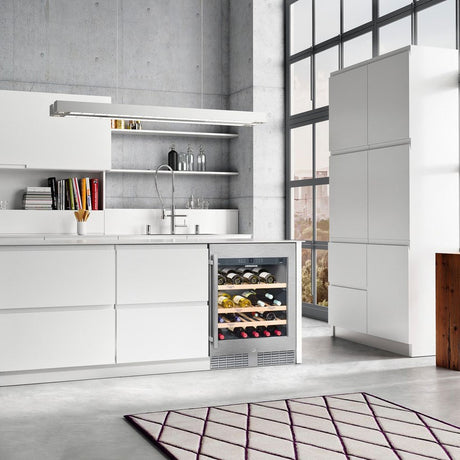 Liebherr GrandCru 46 Bottle Single Temperature Undercounter Wine Cabinet - UWKes 1752